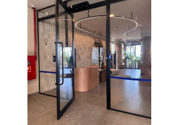 Portas Automáticas Pivotantes